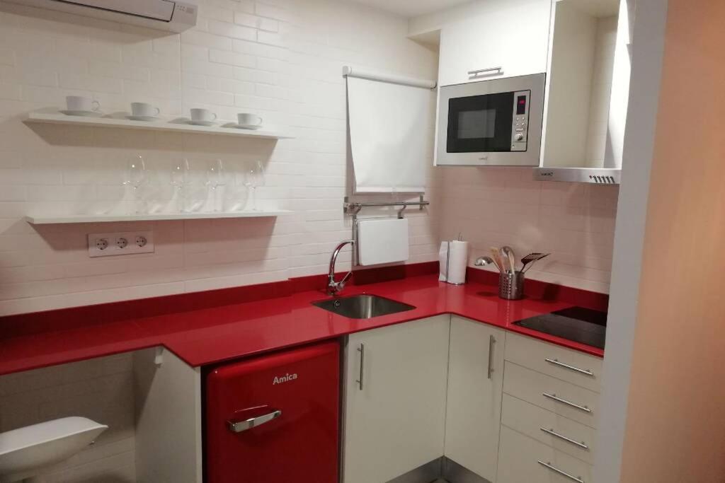 Apartamento M1 Cool Loft 1 Min Walk To Metro 15 Min Center By Metro Esplugues de Llobregat Exterior foto