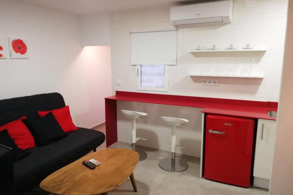 Apartamento M1 Cool Loft 1 Min Walk To Metro 15 Min Center By Metro Esplugues de Llobregat Exterior foto